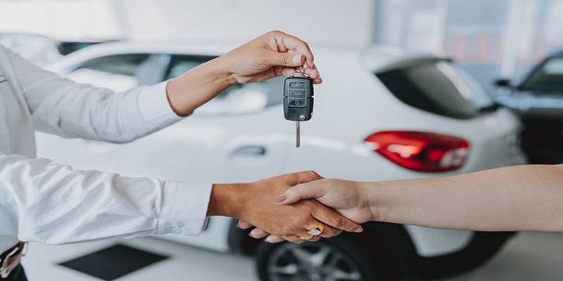How to Decide Between Trading-In or Selling Your Car