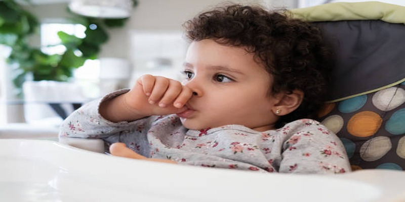 Can Thumb Sucking and Nail Biting Reduce Allergies?